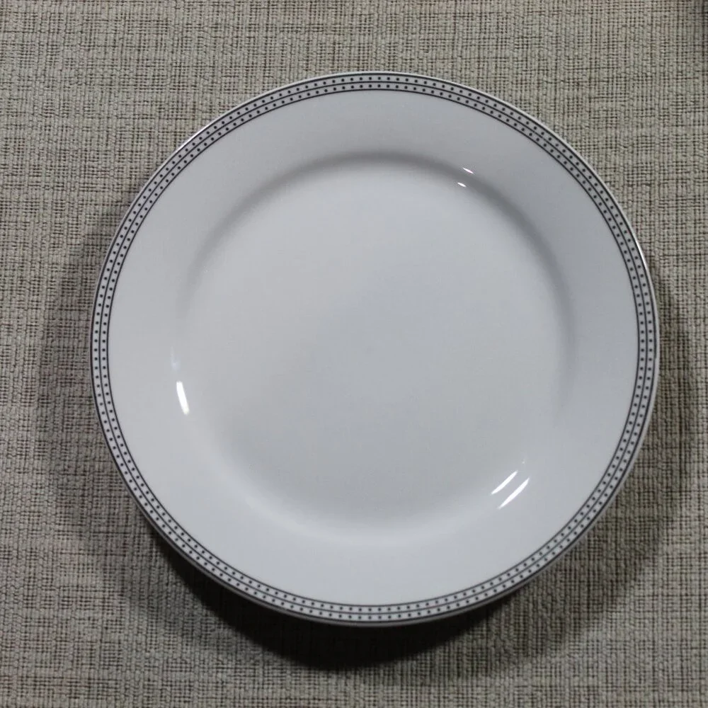 Compton Fine China Classic Dots Set of 4 (7.5